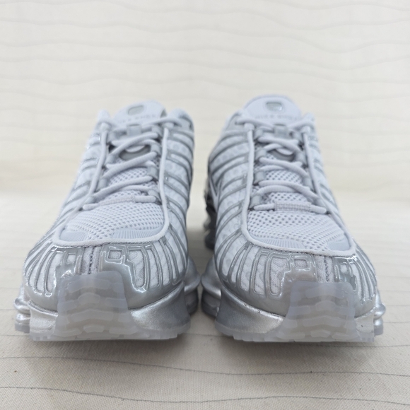 Nike Womens Shox TL Pure Platinum Metallic Silver Shoes Sneakers AR3566-003 Sz 8 - Picture 4 of 10